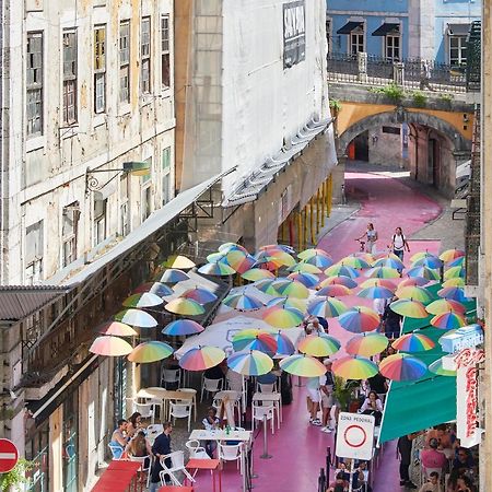 Sunny Pink Street Historical Apt, By Timecooler 리스본 외부 사진